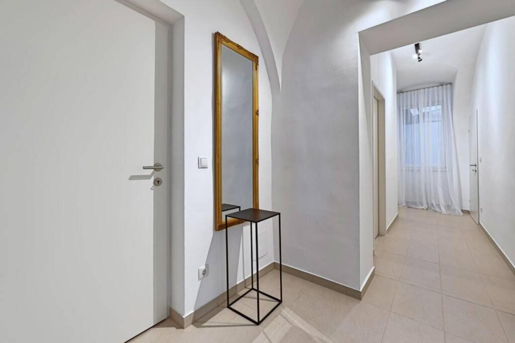 Vienne City Apartment Crown 6 Exteriér fotografie